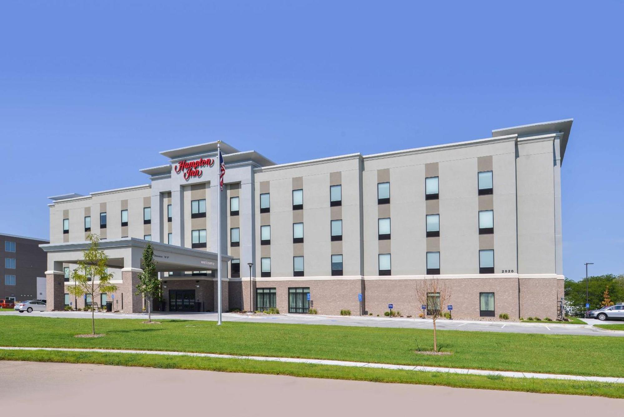 Hampton Inn By Hilton Omaha Airport, Ia Carter Lake Εξωτερικό φωτογραφία