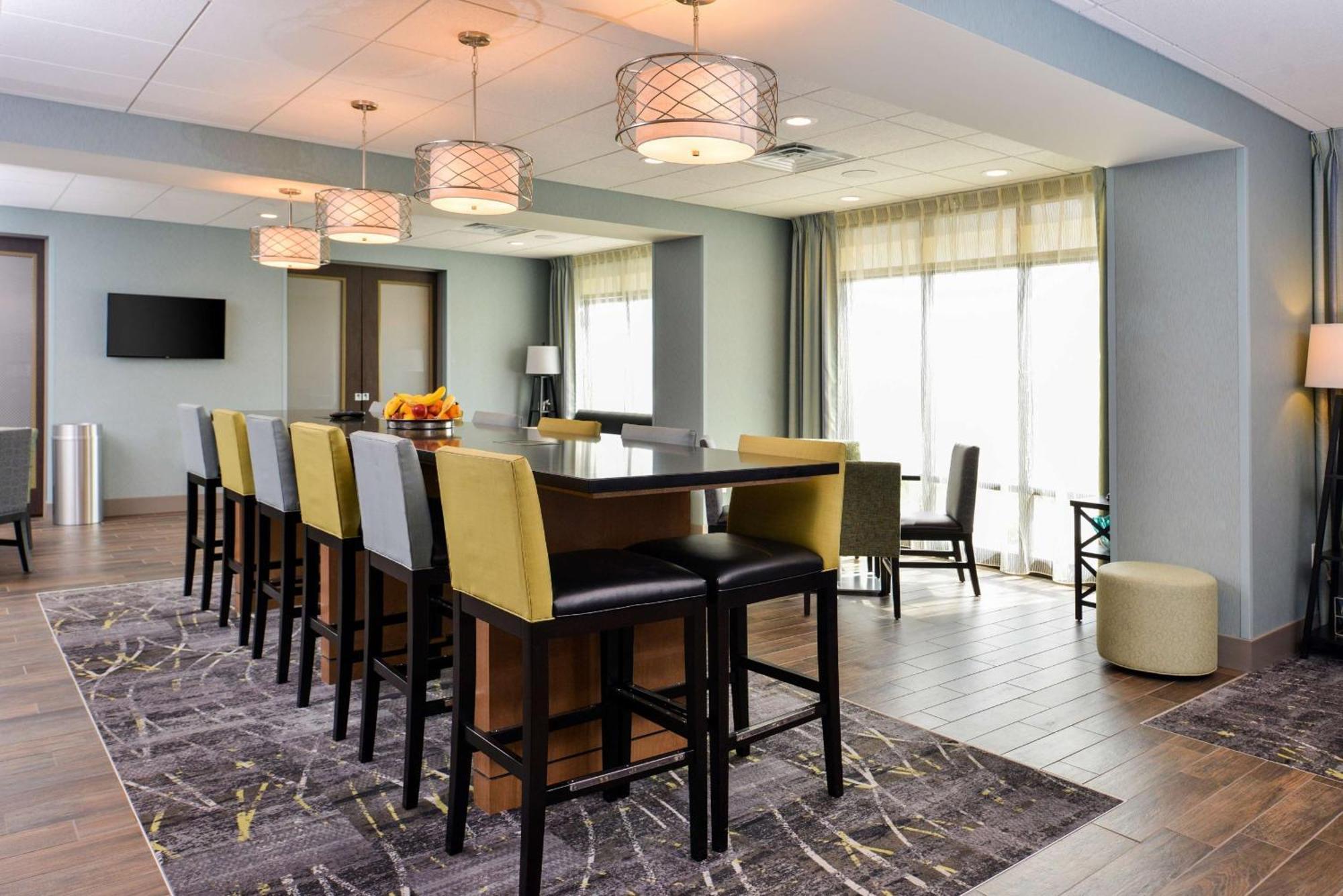 Hampton Inn By Hilton Omaha Airport, Ia Carter Lake Εξωτερικό φωτογραφία