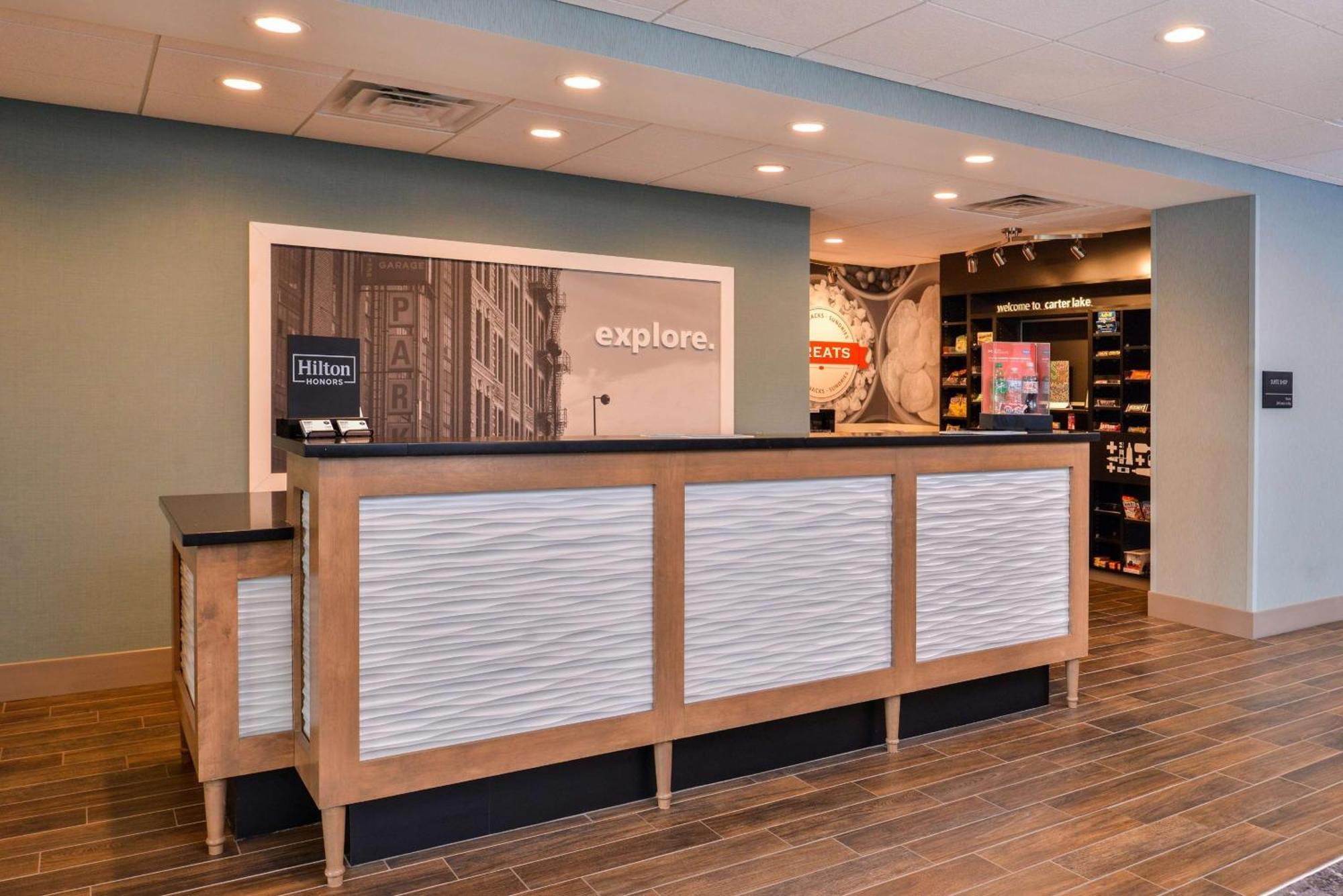 Hampton Inn By Hilton Omaha Airport, Ia Carter Lake Εξωτερικό φωτογραφία